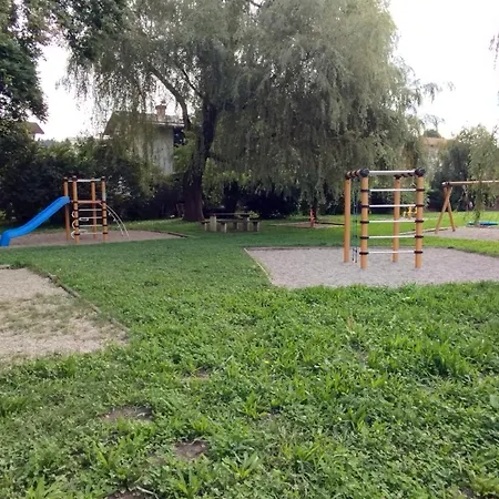 Eco-lux With Free Bicycles End Free Parking Apartmán *