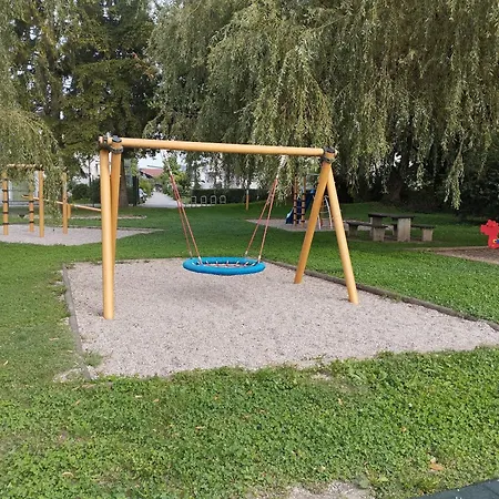 Eco-lux With Free Bicycles End Free Parking *