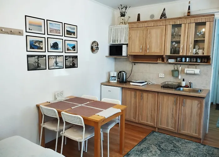 Eco-lux With Free Bicycles End Free Parking